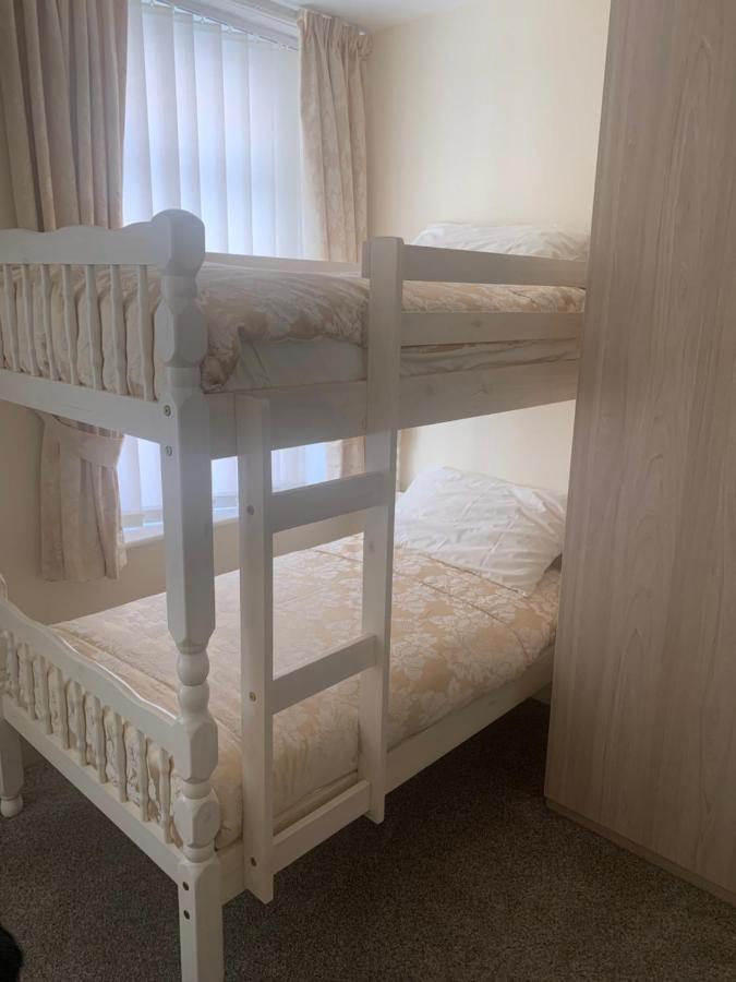 The Stafford Bed & Breakfast Blackpool Dış mekan fotoğraf